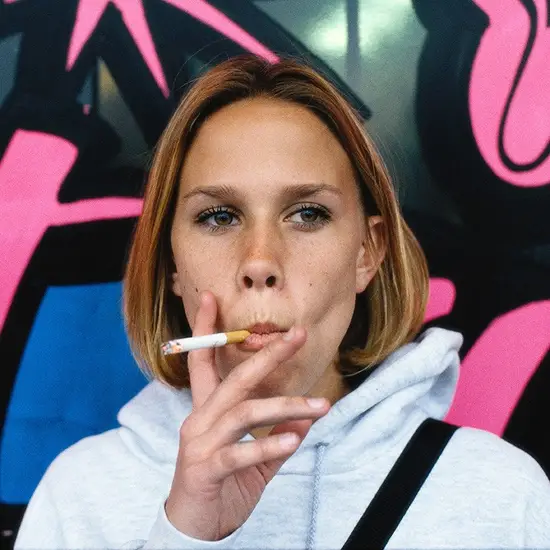 pink-sign-girl